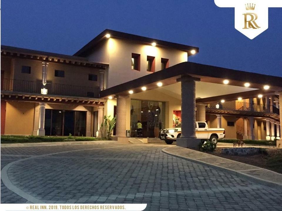 Hotel Real Inn Nuevo Morelos Buitenkant foto